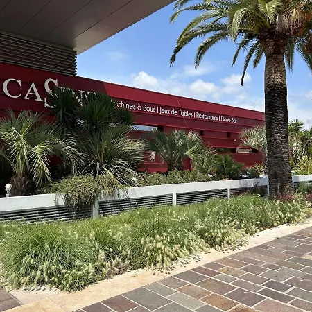 아파트 A Avec Terrasse Et Menage Inclus - Fr-1-226a-66 Fréjus